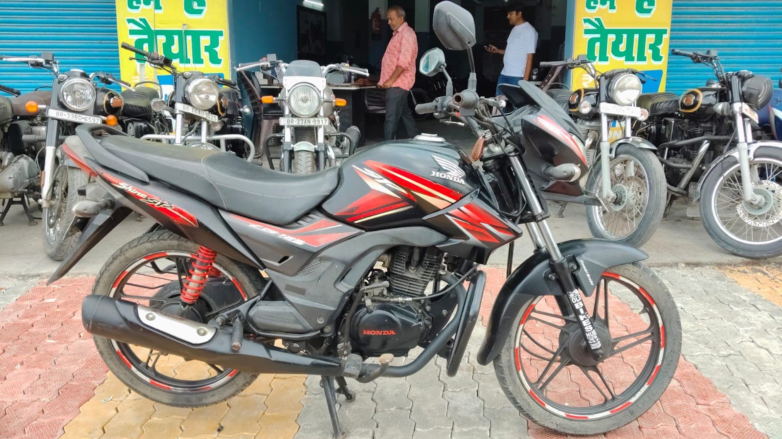 Honda SP 125 3