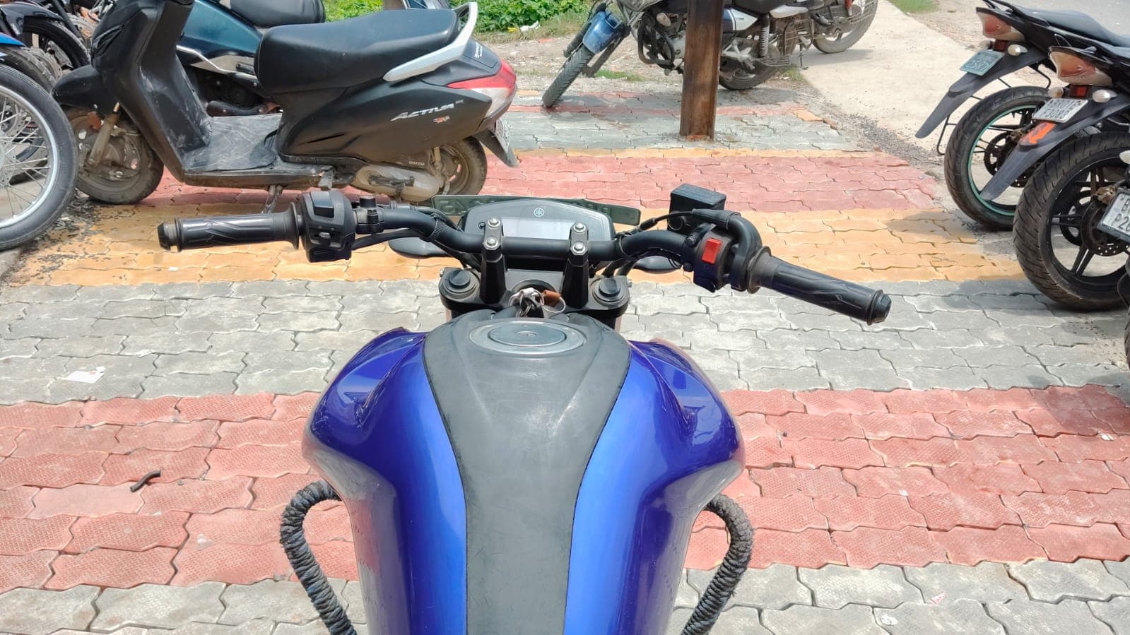 Yamaha FZ 2