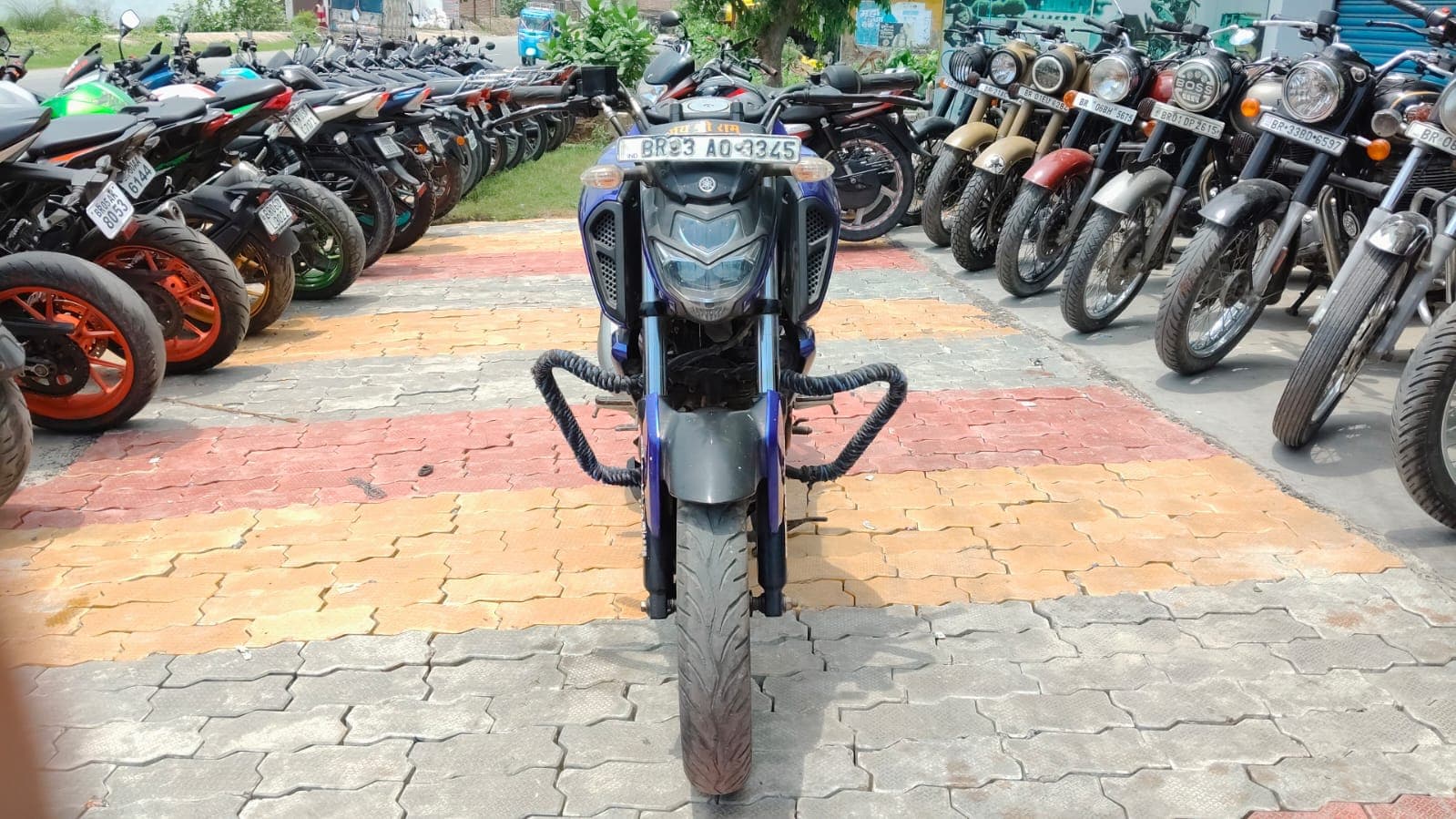 Yamaha FZ 4