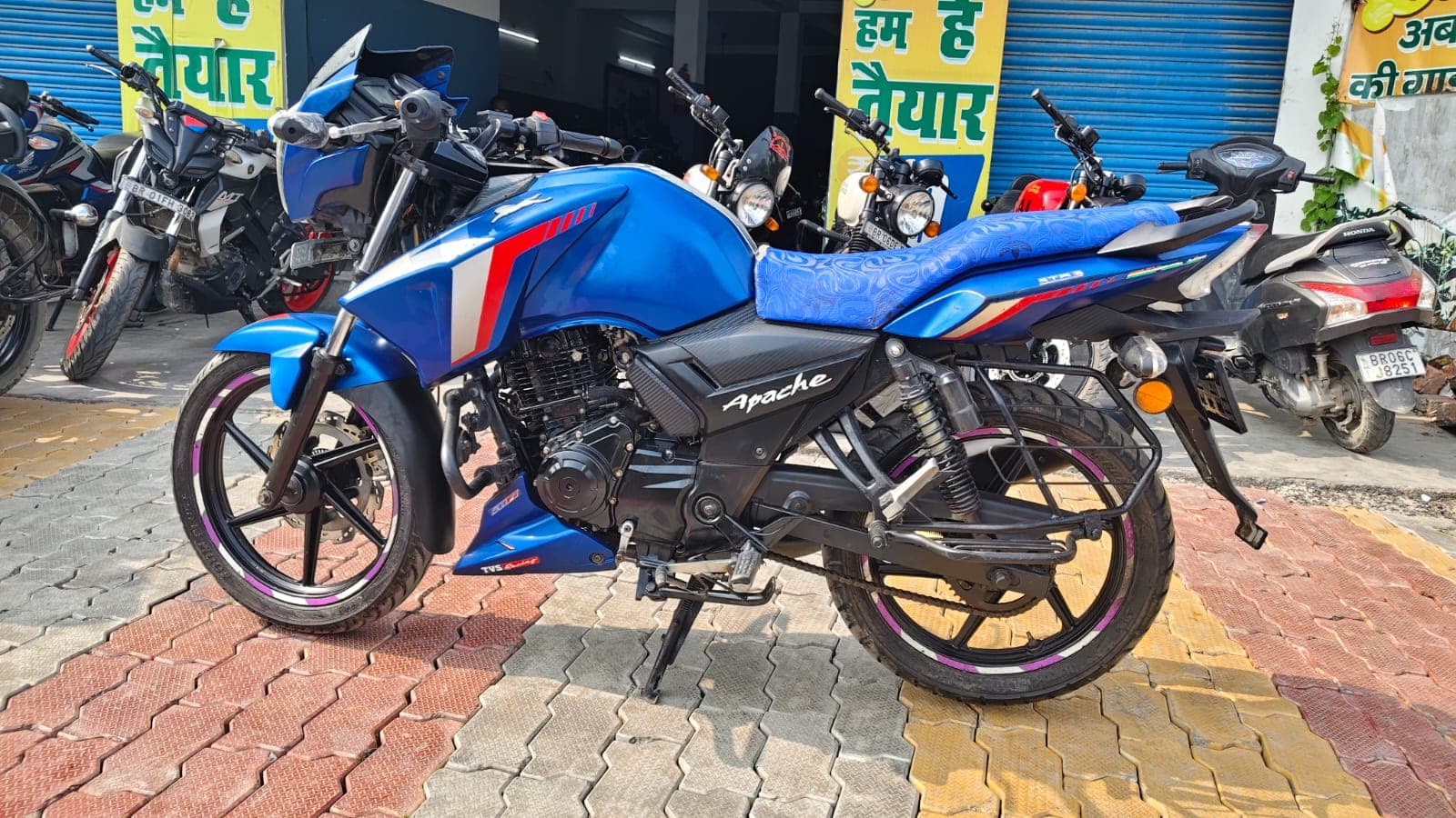 APACHE 160 2V 3