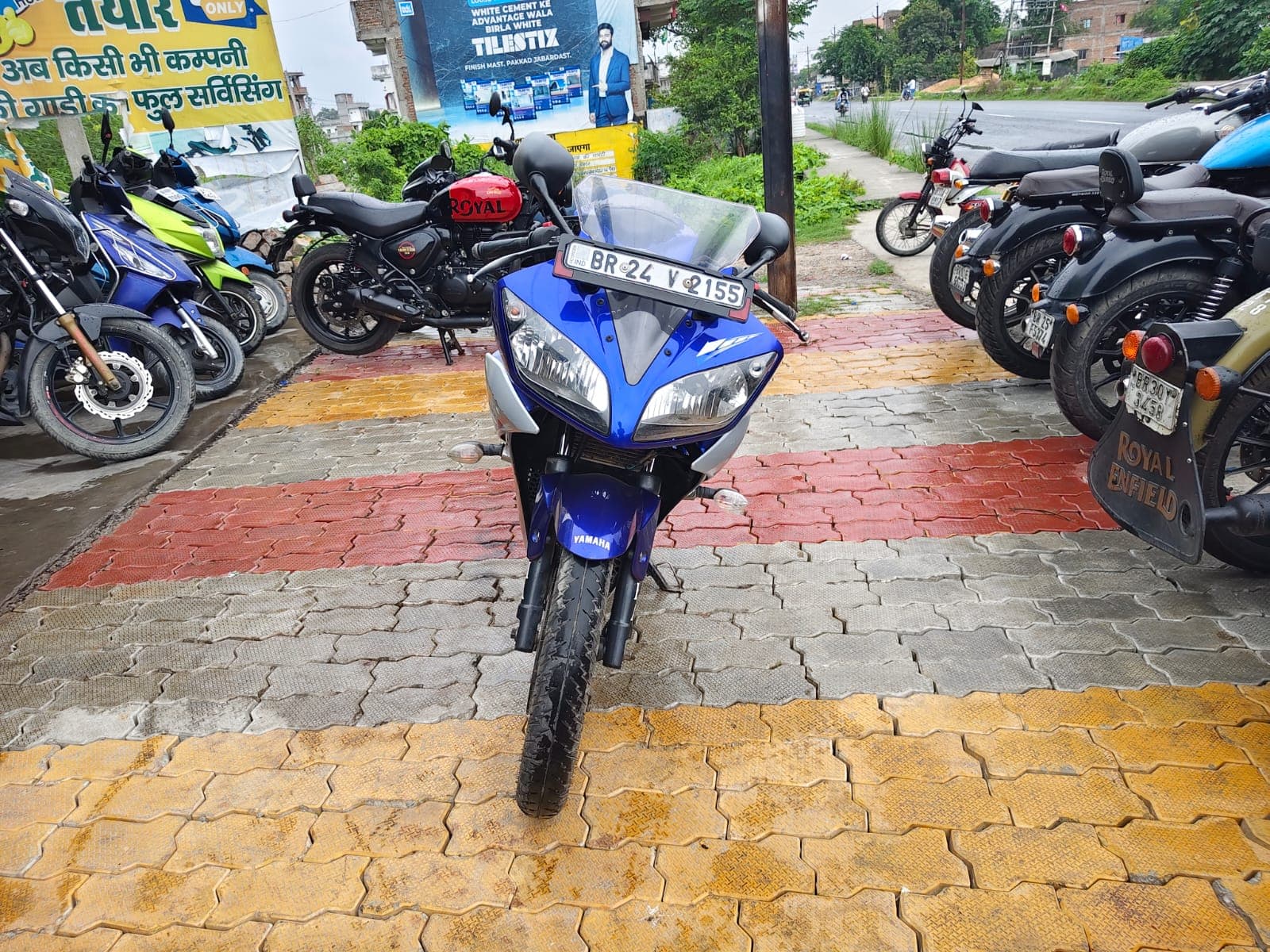R15 V1 3