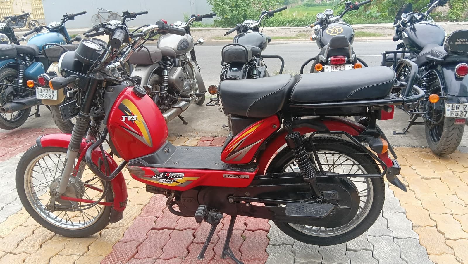 XL 100 2