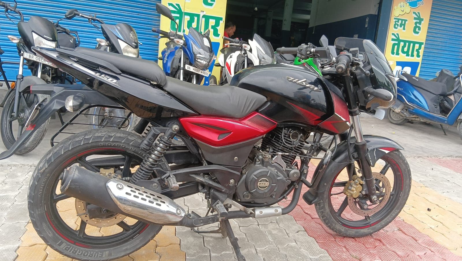 BAJAJ PULSAR 150 5