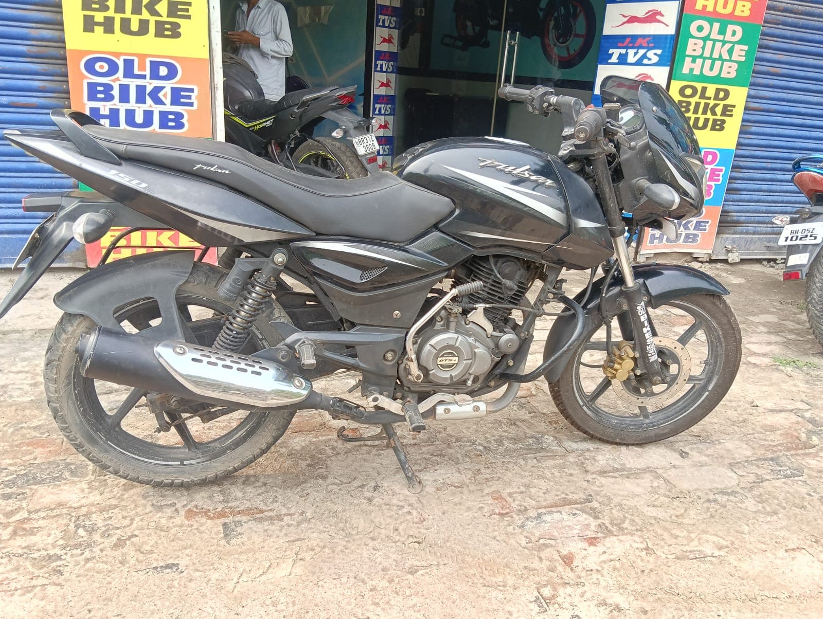 PULSAR 150 3