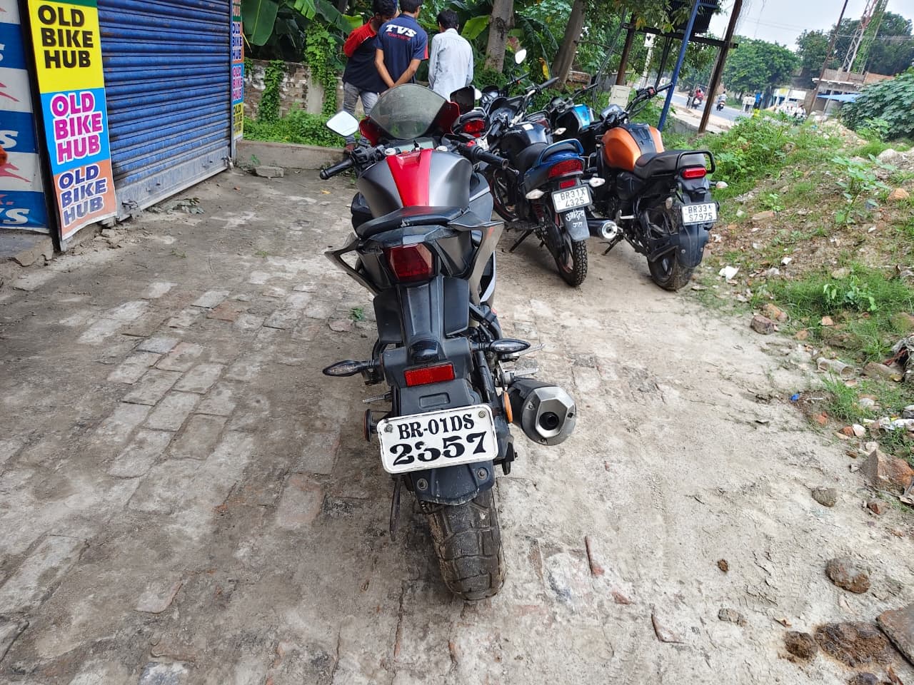 R15 4