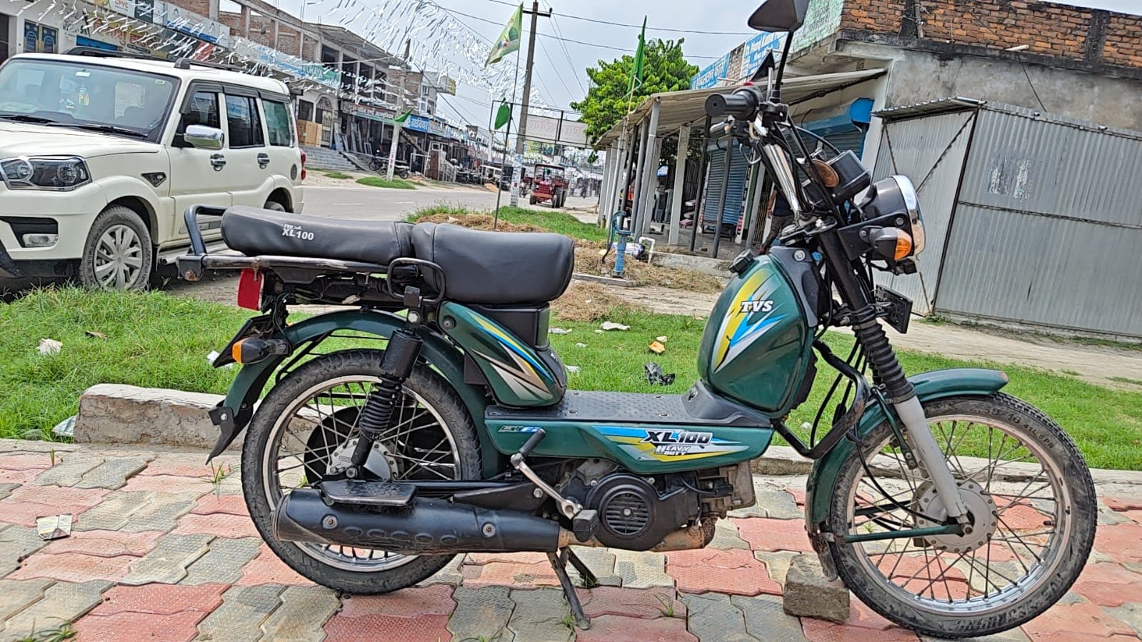 XL100 4