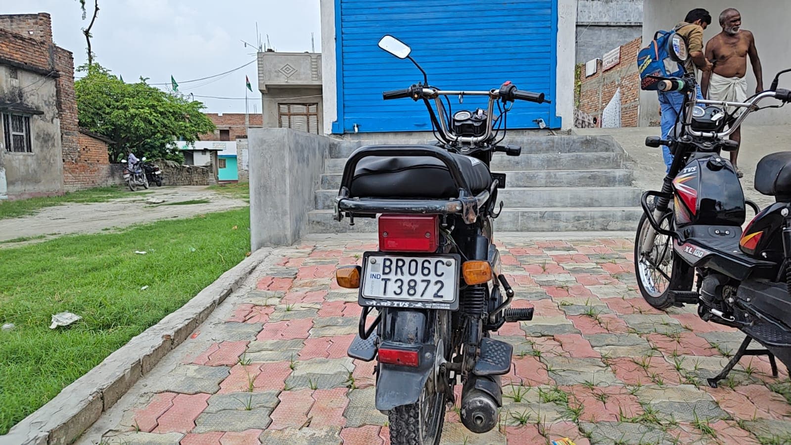 XL100 3
