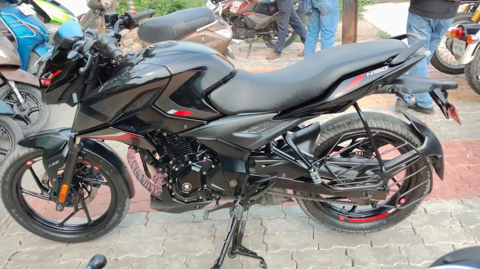 PULSAR N150 2
