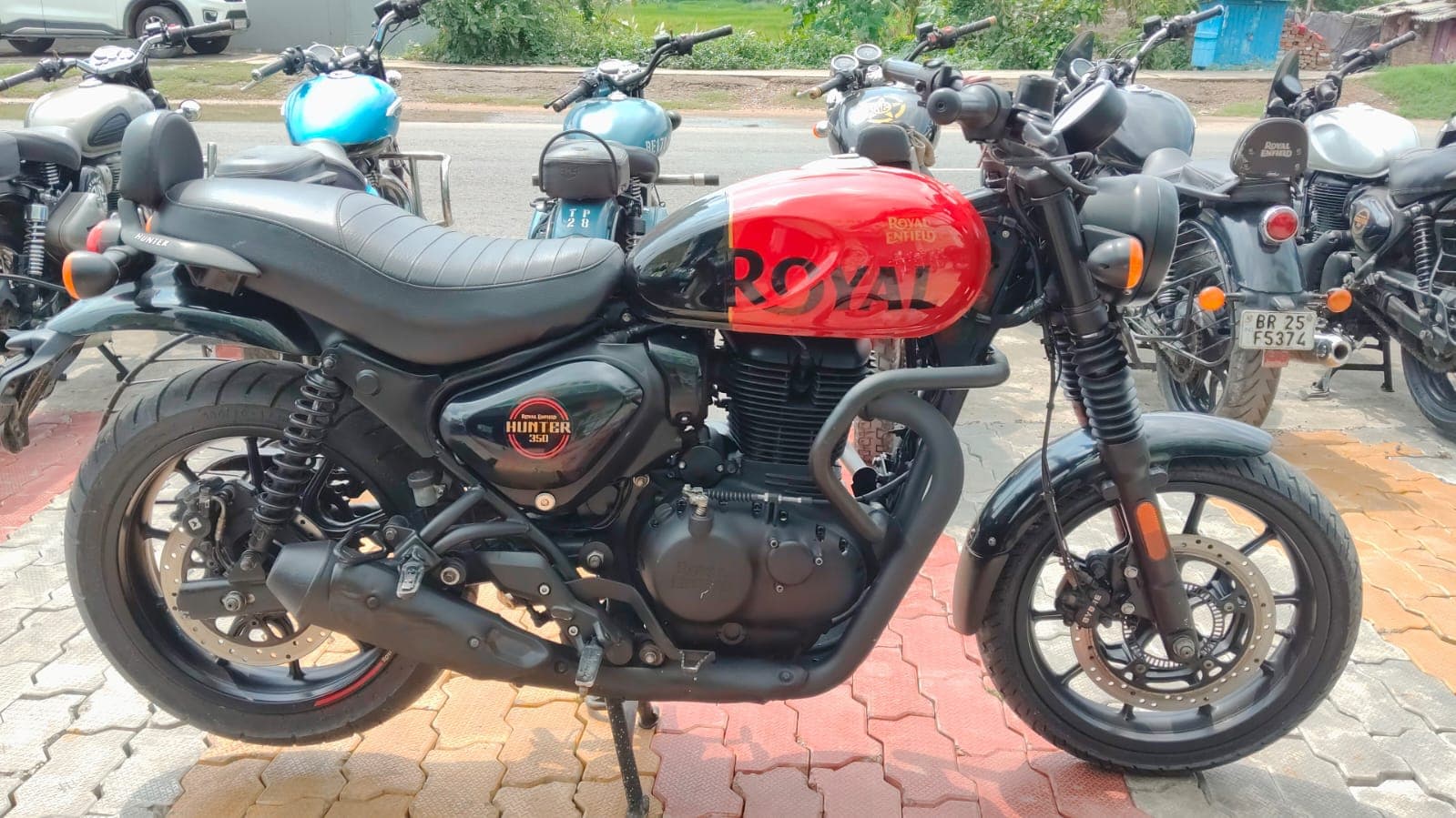 HUNTER 350 3