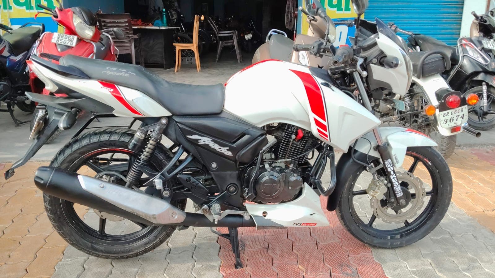 APACHE 160 2V 3
