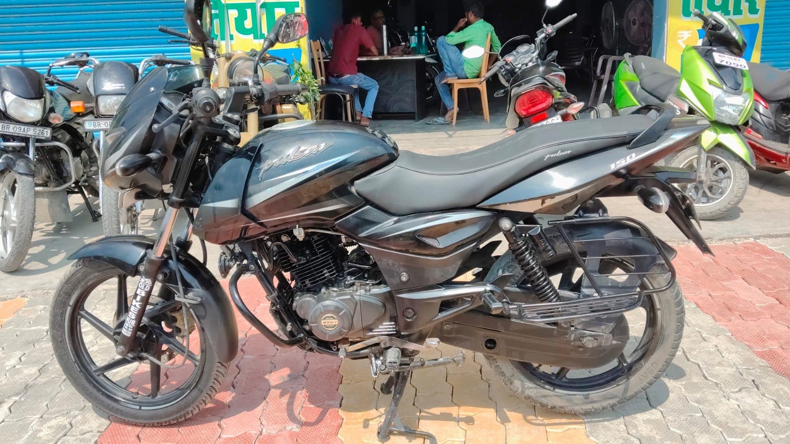 BAJAJ 3
