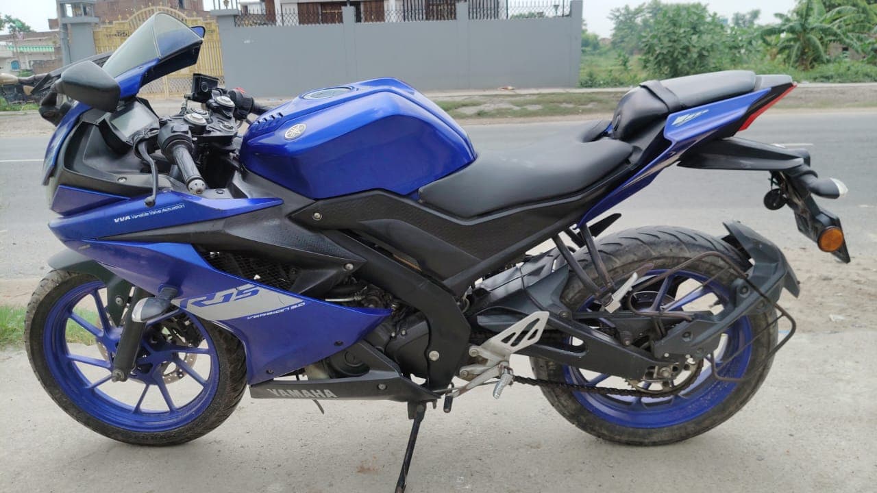 Yamaha R15 2021