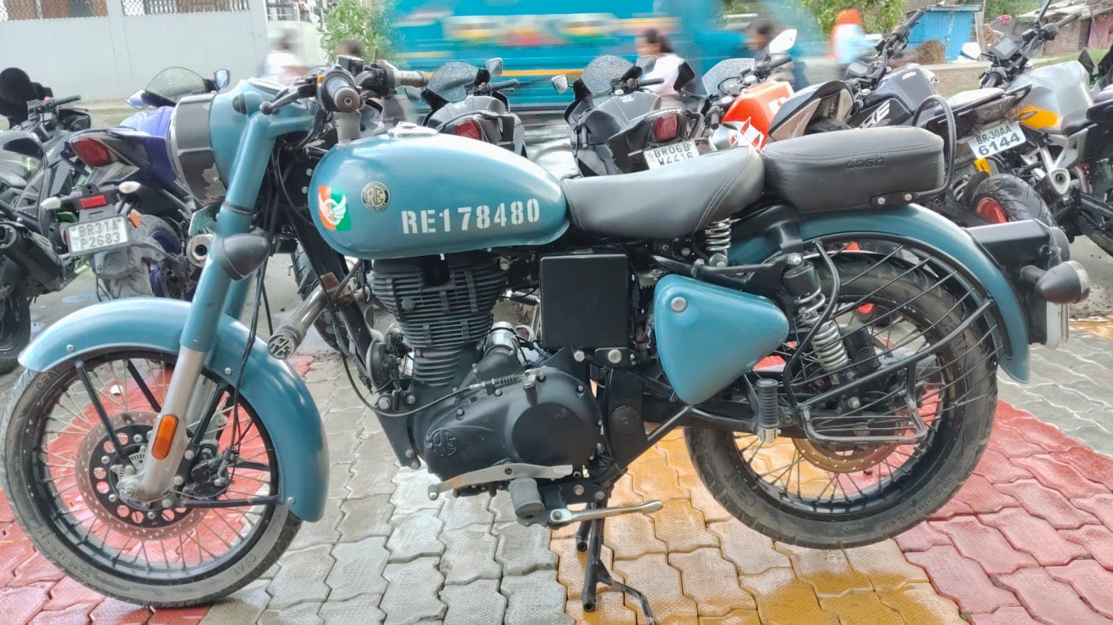 Royal Enfield Royal Enfield Classic 350 2024