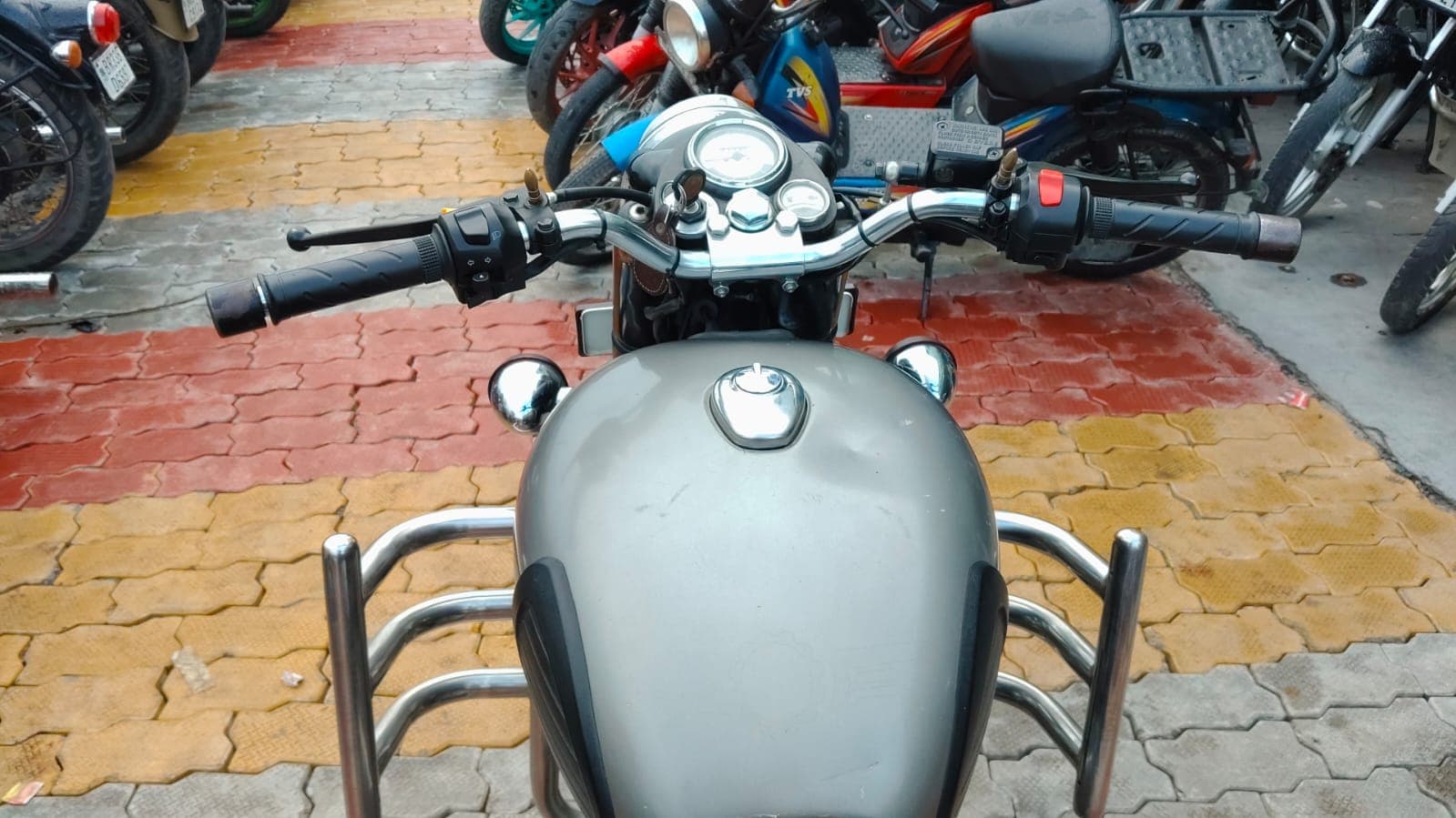 Royal Enfield Classic 350 2020